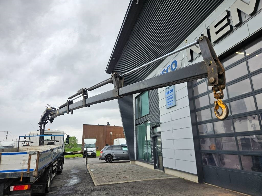 Locação financeira de Scania P 94 DB 220 Hiab 135-4 lisähydrauliikalla  Scania P 94 DB 220 Hiab 135-4 lisähydrauliikalla: foto 8