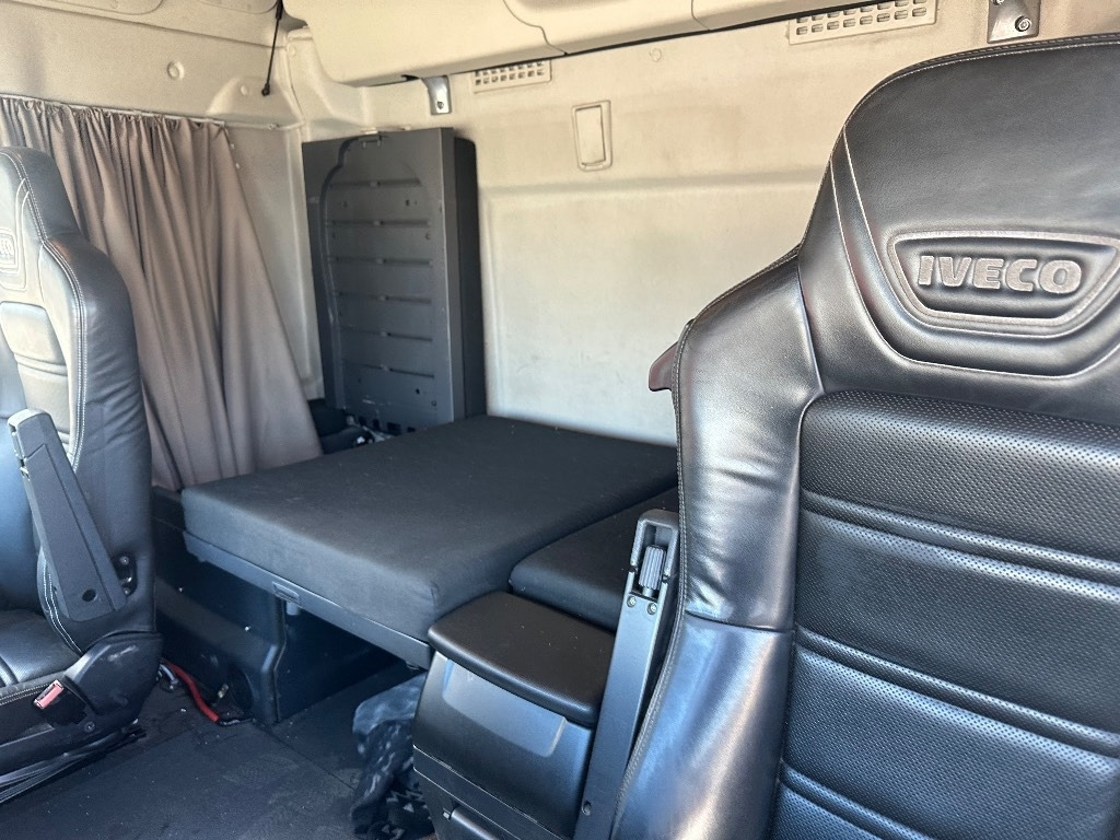 Tractor Iveco Stralis 6X4 HCT: foto 13
