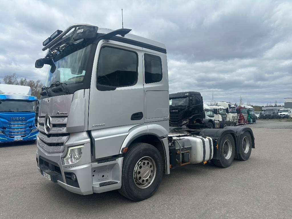 Mercedes-Benz Actros 2653 6x4 - Tractor: foto 1 Mercedes-Benz Actros 2653 6x4 - Tractor: foto 1