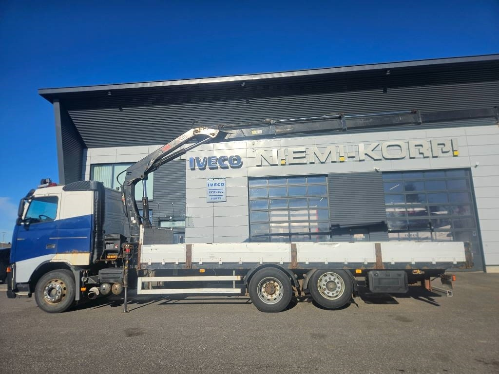 Volvo FH12 6x2 Hiab 166 kympitys 2029 asti  - Camião grua: foto 5 Volvo FH12 6x2 Hiab 166 kympitys 2029 asti  - Camião grua: foto 5