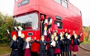Daimler MOBILE CLASSROOM, EDUCATIONAL, OR LIBRARY BUS - Ônibus panorâmico: foto 1 Daimler MOBILE CLASSROOM, EDUCATIONAL, OR LIBRARY BUS - Ônibus panorâmico: foto 1