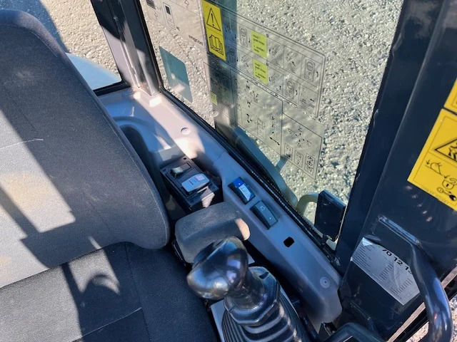 Escavadora de rastos KOMATSU PC80MR: foto 19 Escavadora de rastos KOMATSU PC80MR: foto 19