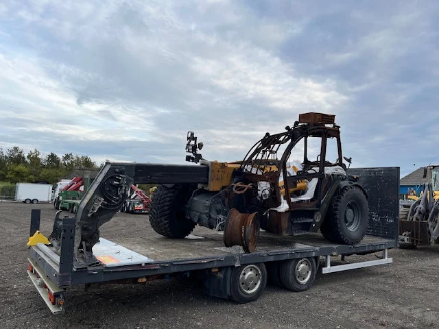 LIEBHERR T55-7S - Empilhador telescópico: foto 2 LIEBHERR T55-7S - Empilhador telescópico: foto 2