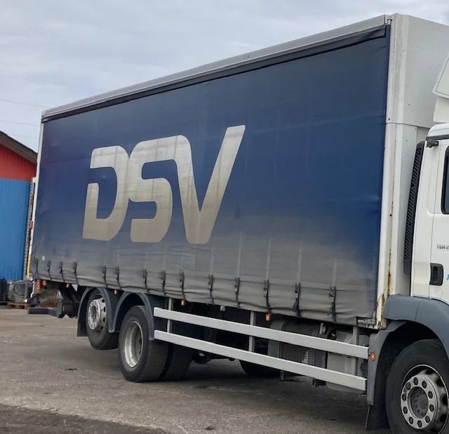 MAN TGM 26.290 6X2/4 - Camião de lona: foto 2 MAN TGM 26.290 6X2/4 - Camião de lona: foto 2