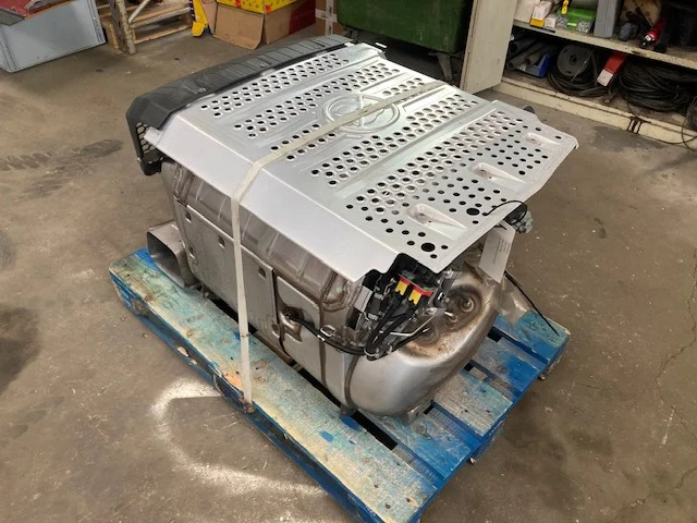 Mercedes Exhaust – Mercedes A0124905812 – Mercedes A0144908212 - Sistema de escape para Camião: foto 1 Mercedes Exhaust – Mercedes A0124905812 – Mercedes A0144908212 - Sistema de escape para Camião: foto 1