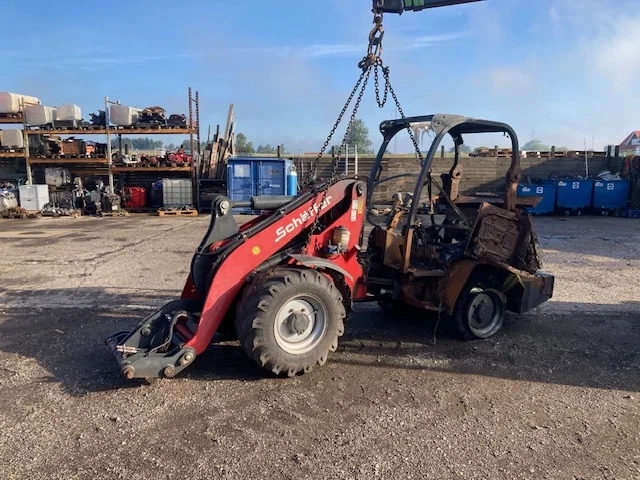 SCHÄFFER 4670Z - Carregadora articulada: foto 1 SCHÄFFER 4670Z - Carregadora articulada: foto 1