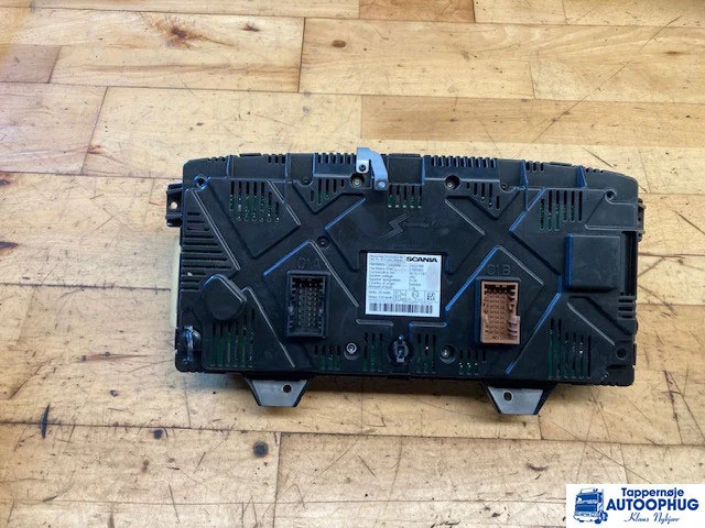 Scania Instrument cluster ICL – Scania 2627466 - Sistema elétrico para Camião: foto 2 Scania Instrument cluster ICL – Scania 2627466 - Sistema elétrico para Camião: foto 2