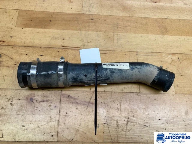 Scania Retarder vandrør Scania 2211743 - Caixas de velocidade e peças para Camião: foto 1 Scania Retarder vandrør Scania 2211743 - Caixas de velocidade e peças para Camião: foto 1