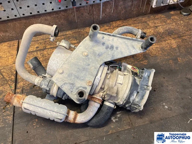 Volvo Oliefyr – Parking heater Volvo 82699381 - Sistema elétrico para Camião: foto 2 Volvo Oliefyr – Parking heater Volvo 82699381 - Sistema elétrico para Camião: foto 2