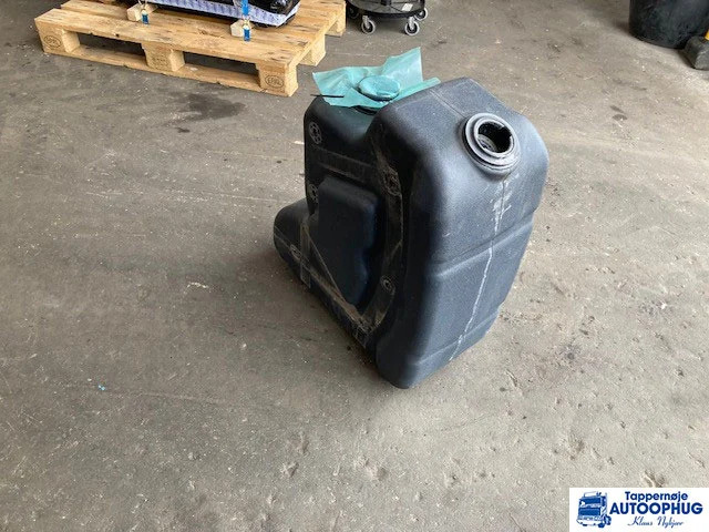Volvo adblue tank – Volvo 23225656 - Tanque para AdBlue para Camião: foto 2 Volvo adblue tank – Volvo 23225656 - Tanque para AdBlue para Camião: foto 2