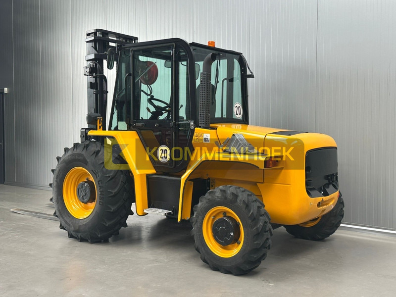 JCB 940 - Empilhador todo-o-terreno: foto 3 JCB 940 - Empilhador todo-o-terreno: foto 3