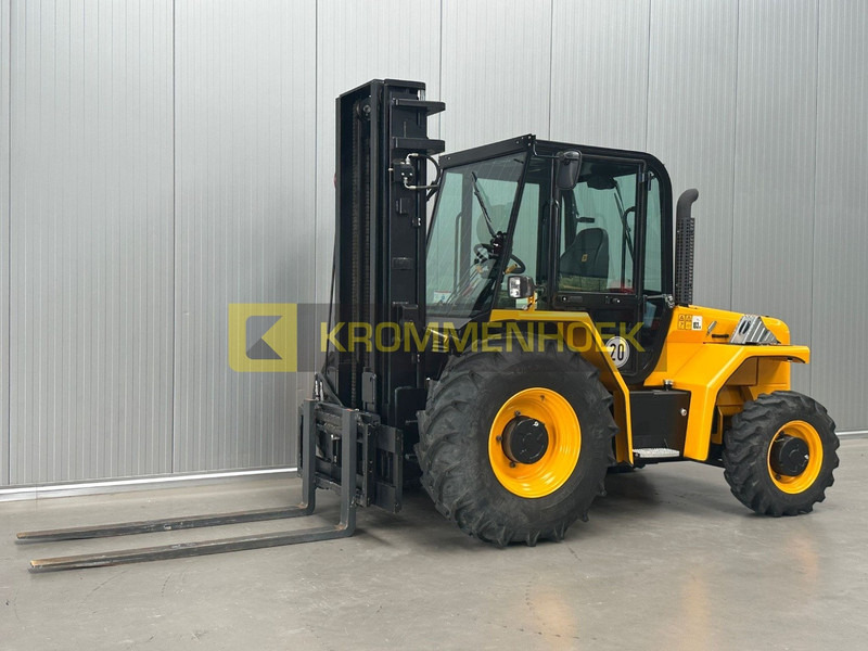 JCB 940 - Empilhador todo-o-terreno: foto 2 JCB 940 - Empilhador todo-o-terreno: foto 2