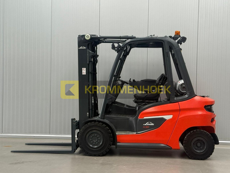 Linde H 30 T - Empilhador a gás: foto 1 Linde H 30 T - Empilhador a gás: foto 1