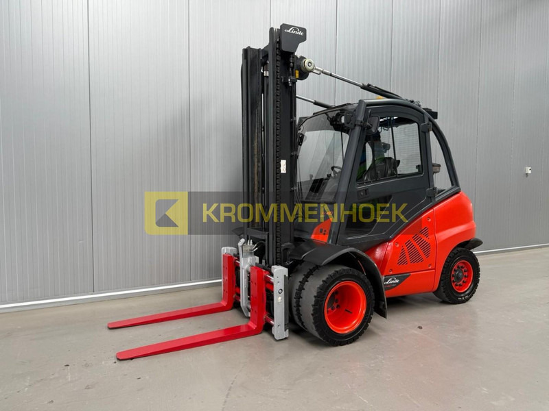 Linde H 40 D-02 - Empilhador a diesel: foto 2 Linde H 40 D-02 - Empilhador a diesel: foto 2