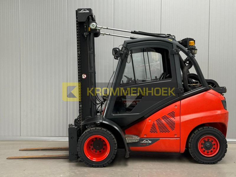 Linde H 40 T-02 - Empilhador a gás: foto 1 Linde H 40 T-02 - Empilhador a gás: foto 1