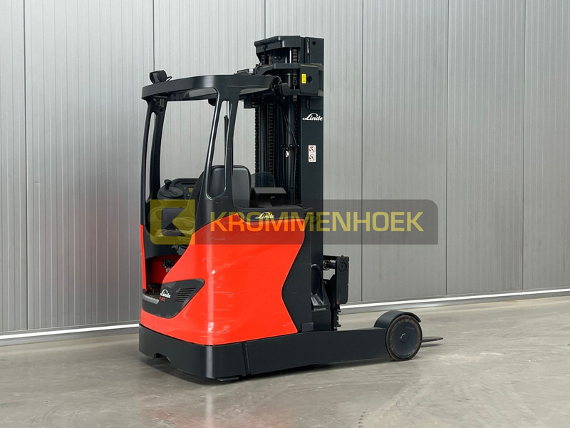 Linde R 20 - Empilhador retráctil: foto 4 Linde R 20 - Empilhador retráctil: foto 4