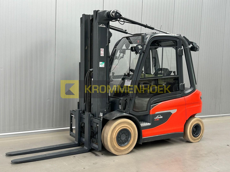 Linde X 30 - Empilhador elétrico: foto 3 Linde X 30 - Empilhador elétrico: foto 3