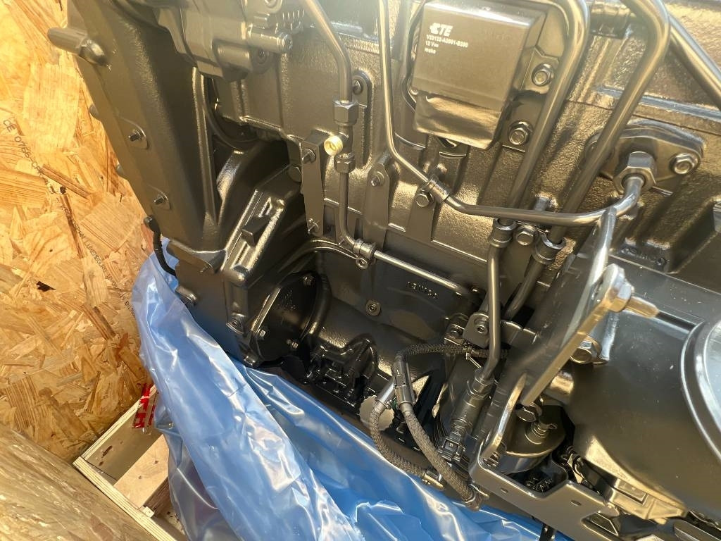CNH Moteur - FPT Cursor 9 - F2CFE613G - Motor para Máquina agrícola: foto 4 CNH Moteur - FPT Cursor 9 - F2CFE613G - Motor para Máquina agrícola: foto 4