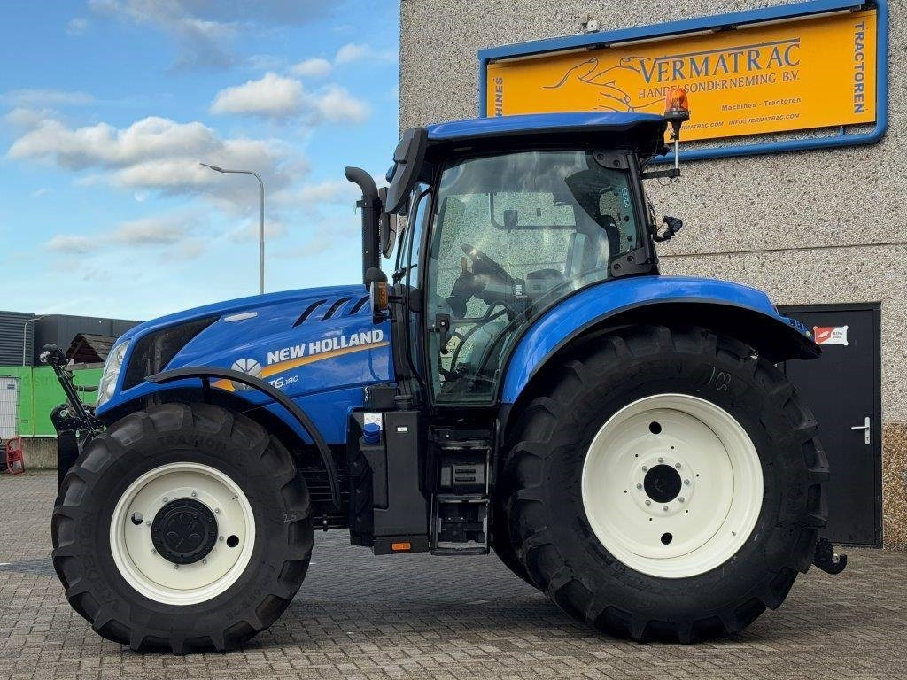 New Holland T6.180 Dynamic Command, frontlinkage, Stage V, GPS - Trator: foto 2 New Holland T6.180 Dynamic Command, frontlinkage, Stage V, GPS - Trator: foto 2