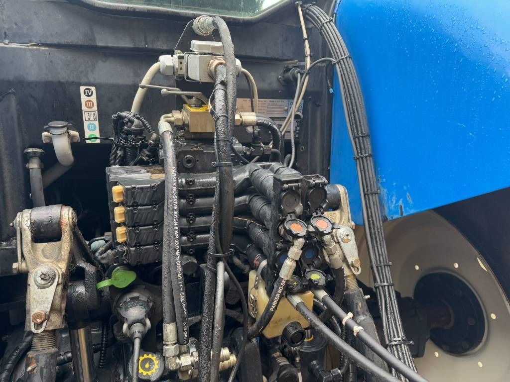Trator New Holland T6080 Power Command met Herder MBK513LSH!: foto 17