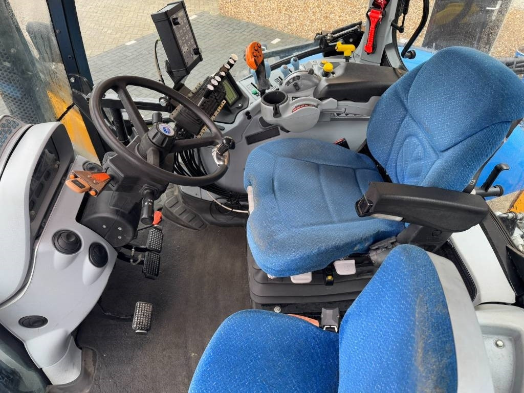 Trator New Holland T6080 Power Command met Herder MBK513LSH!: foto 23