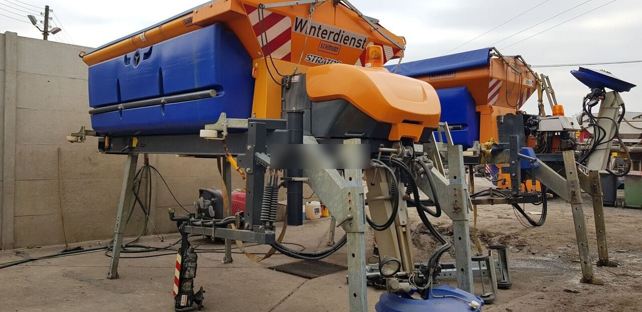 Espalhador de areia/ Sal para Veículo municipal/ Especial Schmidt Solarko piaskarka SCHMIDT STRATOS 5m3: foto 7 Espalhador de areia/ Sal para Veículo municipal/ Especial Schmidt Solarko piaskarka SCHMIDT STRATOS 5m3: foto 7