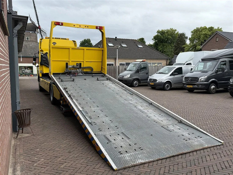 DAF CF 65.300 Towtruck Depannage Lier Brille Sleeper 640x242x104 cm - Caminhão reboque: foto 3 DAF CF 65.300 Towtruck Depannage Lier Brille Sleeper 640x242x104 cm - Caminhão reboque: foto 3