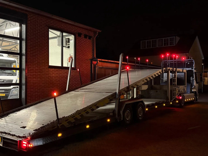 DAF LF 230 Autotransporter Showtruck 4/5 Lader 3 Seats Camera - Camião transporte de veículos: foto 2 DAF LF 230 Autotransporter Showtruck 4/5 Lader 3 Seats Camera - Camião transporte de veículos: foto 2