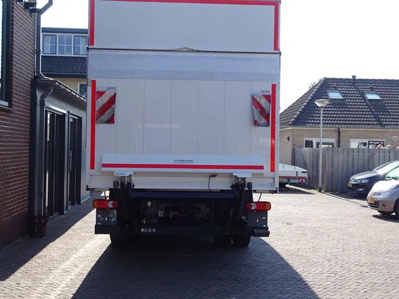DAF LF 260 16 TON SLEEPER BOX 720X250X244 LBW 1.5 T - Camião furgão: foto 2 DAF LF 260 16 TON SLEEPER BOX 720X250X244 LBW 1.5 T - Camião furgão: foto 2