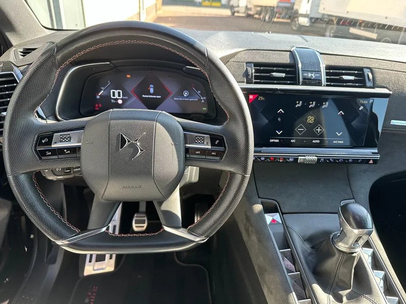 DS Ds 7 Crossback DS PERFORMANCE LINE, 71DKM, ALCANTARA, VIRTUAL COCKPIT, LMV - SUV: foto 5 DS Ds 7 Crossback DS PERFORMANCE LINE, 71DKM, ALCANTARA, VIRTUAL COCKPIT, LMV - SUV: foto 5