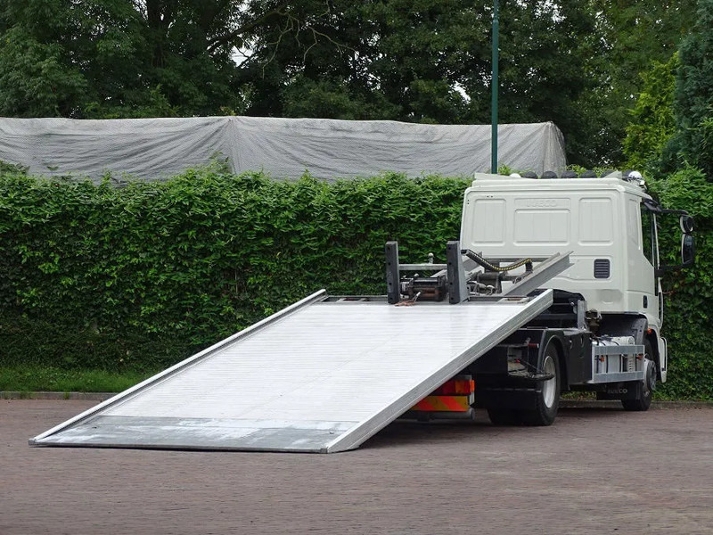 Iveco Eurocargo 12.250 AUT LEER CAM CAMPERUNIT TKM 31000 - Caminhão reboque: foto 3 Iveco Eurocargo 12.250 AUT LEER CAM CAMPERUNIT TKM 31000 - Caminhão reboque: foto 3