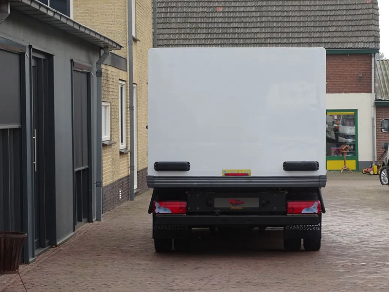 MAN TGE 5.120 Cold Car Vriezer Carplay 7500 KM! - Carrinha frigorífica: foto 4 MAN TGE 5.120 Cold Car Vriezer Carplay 7500 KM! - Carrinha frigorífica: foto 4