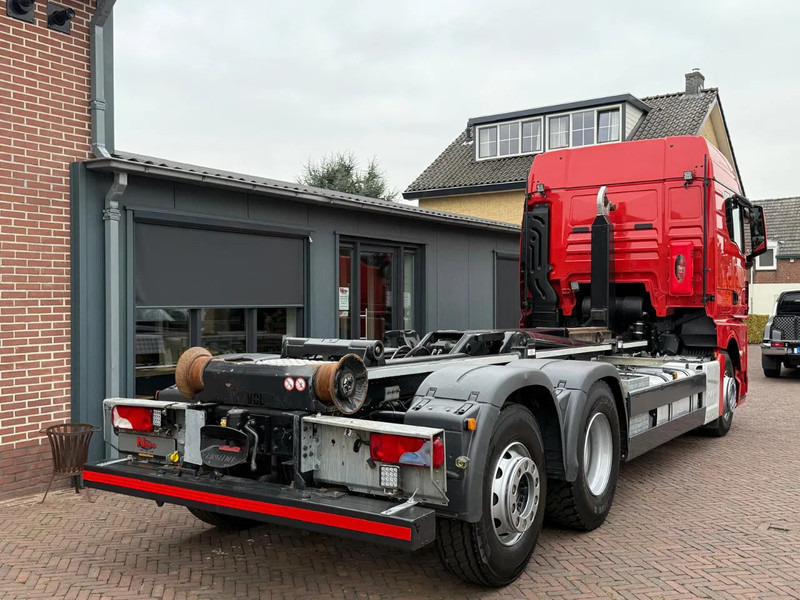 MAN TGX 26.470 Haakarm VDL 21.T XLX Bed Fridge Smart Select - Camião transportador de contêineres/ Caixa móvel: foto 2 MAN TGX 26.470 Haakarm VDL 21.T XLX Bed Fridge Smart Select - Camião transportador de contêineres/ Caixa móvel: foto 2