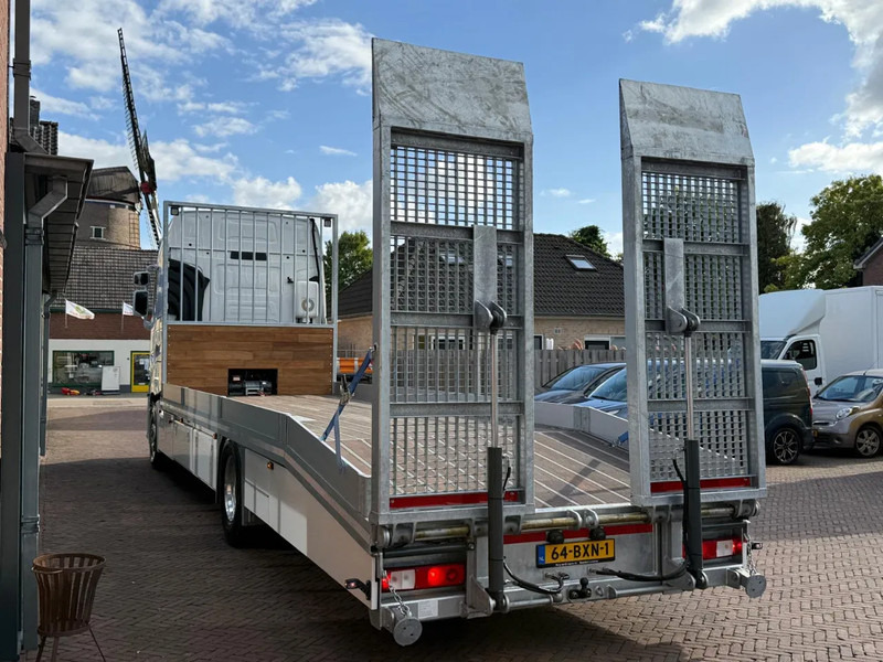 Renault T530 HIGH SHOWTRUCK Unused MULTI Transporter Full Option! - Camião transporte de veículos: foto 5 Renault T530 HIGH SHOWTRUCK Unused MULTI Transporter Full Option! - Camião transporte de veículos: foto 5