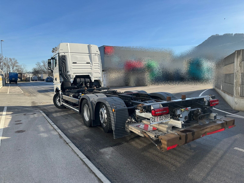 MAN TGX 26.520 LL klima Led - Camião chassi: foto 3 MAN TGX 26.520 LL klima Led - Camião chassi: foto 3