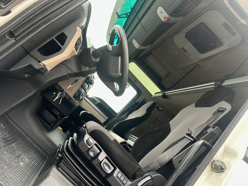 MAN TGX 18.500 - Tractor: foto 5 MAN TGX 18.500 - Tractor: foto 5