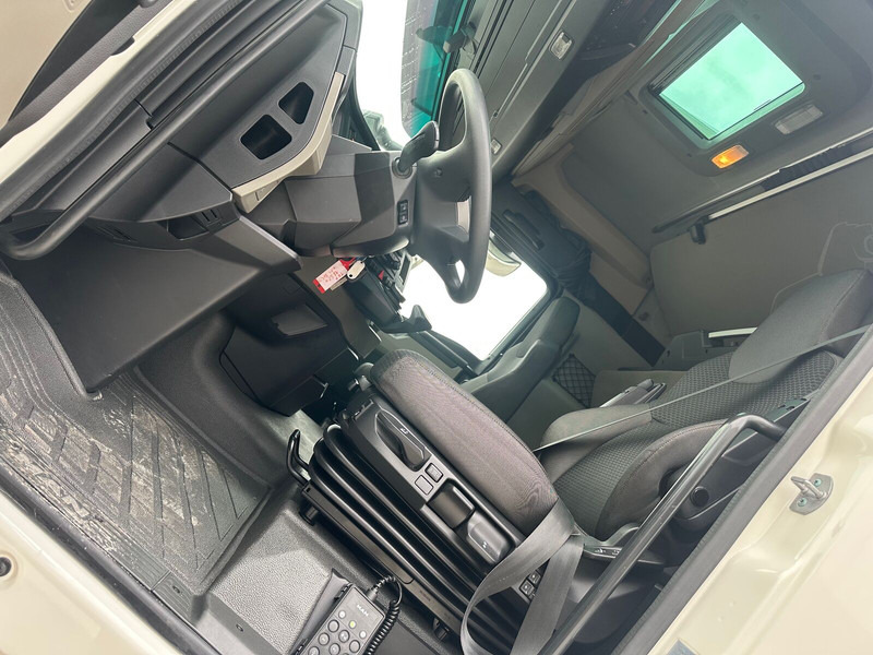 MAN TGX 18.520 BL SA Intarder Klima ACC Led - Tractor: foto 5 MAN TGX 18.520 BL SA Intarder Klima ACC Led - Tractor: foto 5