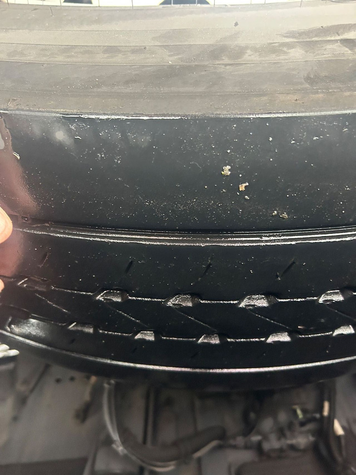 DAF XF 106.440 XF106-440 Space Cab, Full spoilers - Tractor: foto 3 DAF XF 106.440 XF106-440 Space Cab, Full spoilers - Tractor: foto 3