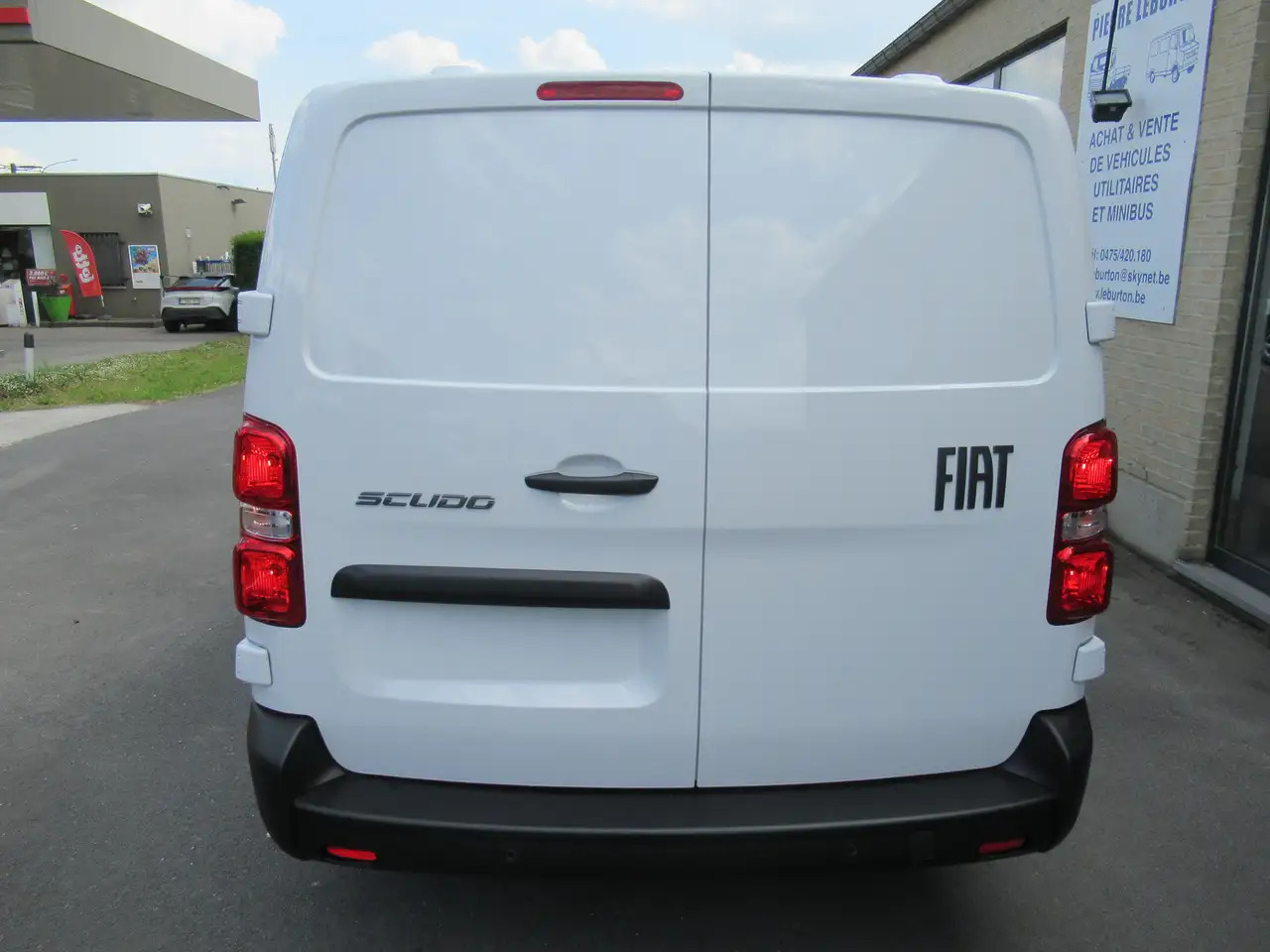 Fiat Scudo L3,bte auto, 145cv, neuf, 25900€+TVA - Furgão: foto 4 Fiat Scudo L3,bte auto, 145cv, neuf, 25900€+TVA - Furgão: foto 4