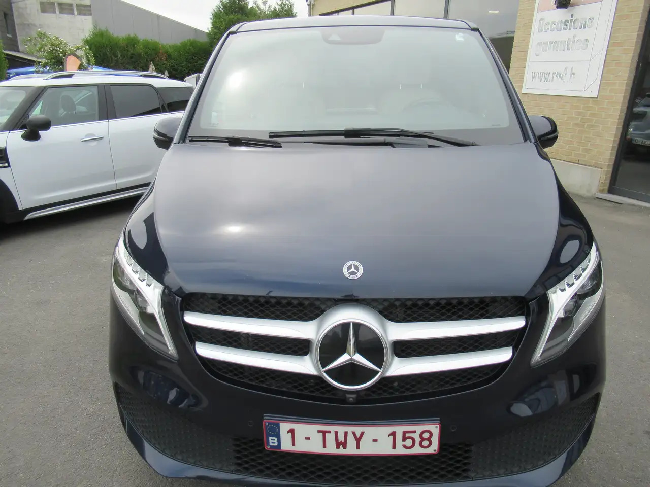 Mercedes-Benz V 300 d 4-Matic MWB toit pano 45000€+tva/btw - Carrinha cabine dupla: foto 3 Mercedes-Benz V 300 d 4-Matic MWB toit pano 45000€+tva/btw - Carrinha cabine dupla: foto 3