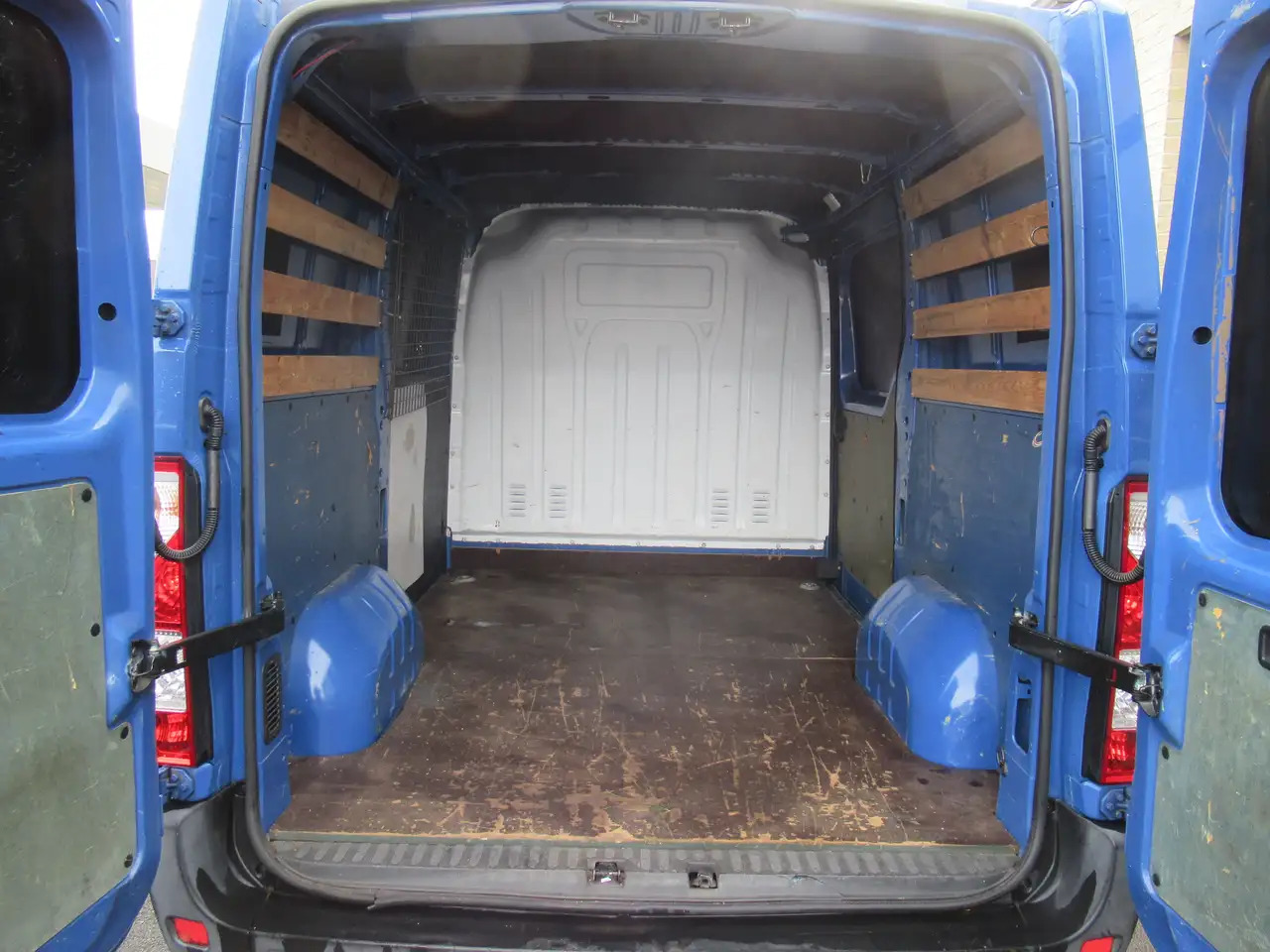 Opel Movano L1H1 - Furgão: foto 5 Opel Movano L1H1 - Furgão: foto 5