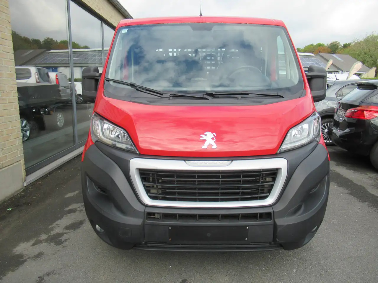 Peugeot Boxer DBLE CAB PLAT 12900€+TVA/BTW - Carrinha de caixa aberta, Carrinha cabine dupla: foto 3 Peugeot Boxer DBLE CAB PLAT 12900€+TVA/BTW - Carrinha de caixa aberta, Carrinha cabine dupla: foto 3