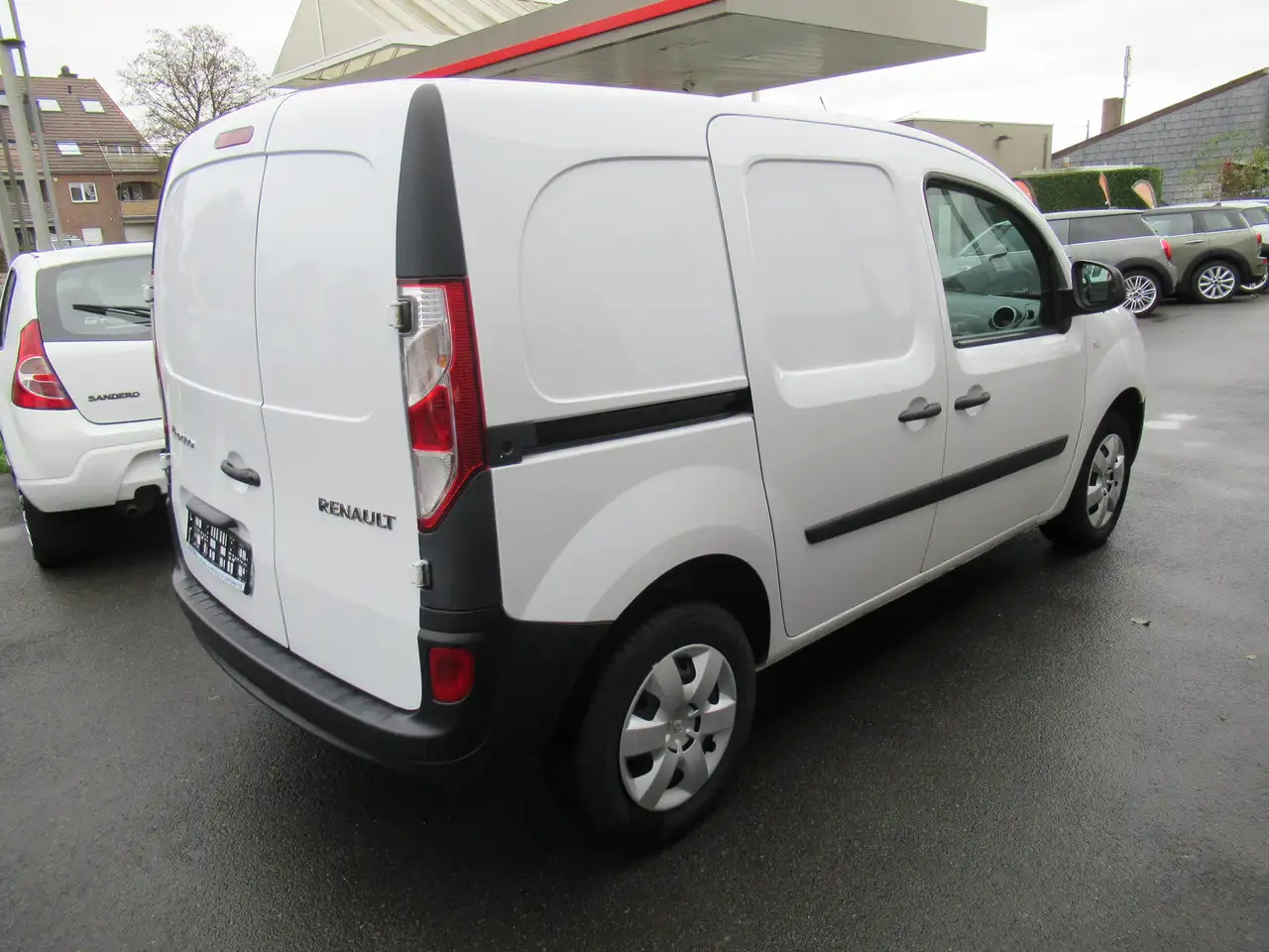 Renault Kangoo 15 DCI GRAND CONFORT CLIM 8250€+TVA/BTW - Furgão compacto: foto 2 Renault Kangoo 15 DCI GRAND CONFORT CLIM 8250€+TVA/BTW - Furgão compacto: foto 2