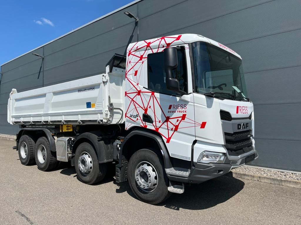 DAF XD 450 FAD 8x4 Meiller DSK Trigenius Meiller Tri DAF XD 450 FAD 8x4 Meiller DSK Trigenius Meiller Tri - Camião basculante: foto 1 DAF XD 450 FAD 8x4 Meiller DSK Trigenius Meiller Tri DAF XD 450 FAD 8x4 Meiller DSK Trigenius Meiller Tri - Camião basculante: foto 1