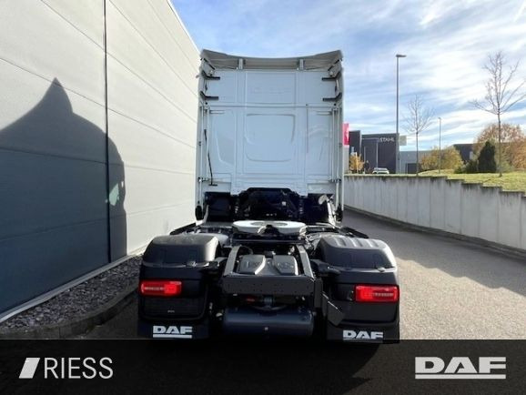 DAF XG 530 FT Alcoa Leder Vollluft Standklima - Tractor: foto 4 DAF XG 530 FT Alcoa Leder Vollluft Standklima - Tractor: foto 4