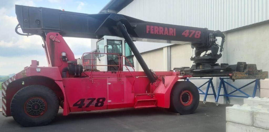 CVS Ferrari F478 - Reachstacker porta contentores: foto 1 CVS Ferrari F478 - Reachstacker porta contentores: foto 1