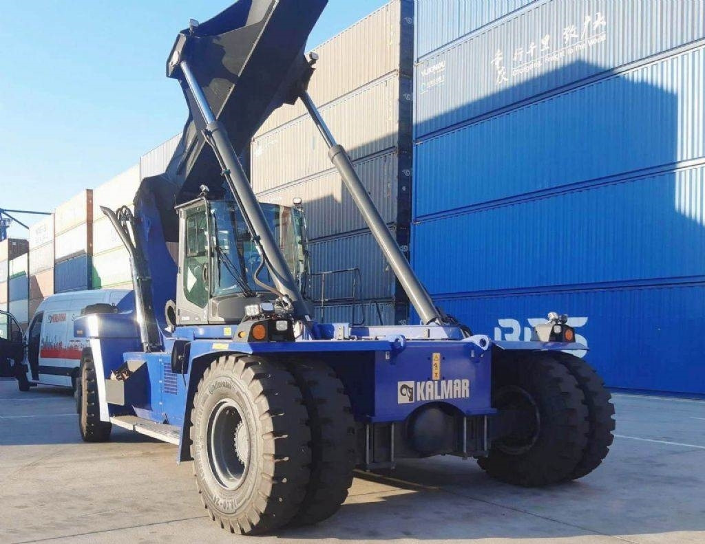 Kalmar DRG100-54S6 - Reachstacker porta contentores: foto 1 Kalmar DRG100-54S6 - Reachstacker porta contentores: foto 1