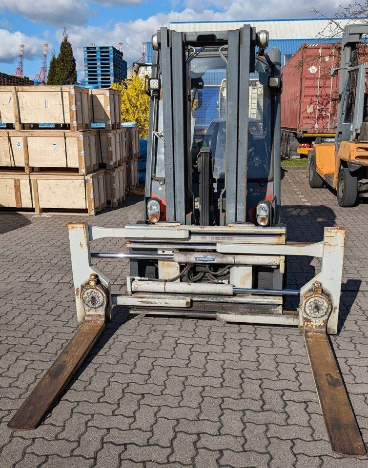 Linde H35D-02 - Empilhador a diesel: foto 5 Linde H35D-02 - Empilhador a diesel: foto 5