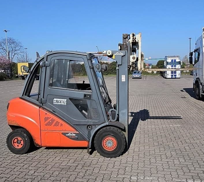 Linde H35D-02 - Empilhador a diesel: foto 2 Linde H35D-02 - Empilhador a diesel: foto 2
