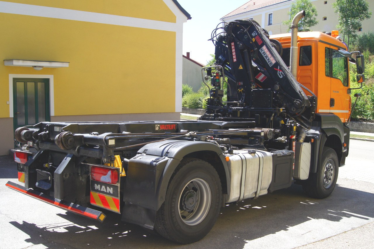 MAN TGA 18.360 BL 4x4/Euro 4/TÜV/HIAB 111/MULTILIFT/Winterdienst - Camião polibenne, Camião grua: foto 5 MAN TGA 18.360 BL 4x4/Euro 4/TÜV/HIAB 111/MULTILIFT/Winterdienst - Camião polibenne, Camião grua: foto 5